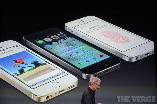 Apple iPhone 5C 05