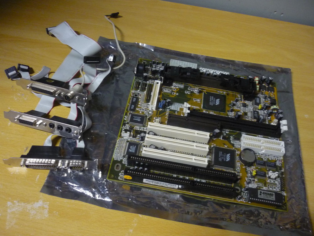 Slot1 Jetway J-791BS $_57.JPG