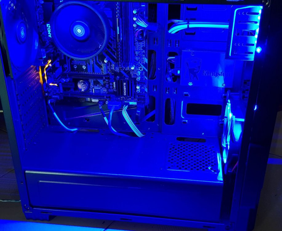 photo5965398653327749628 (1).jpg