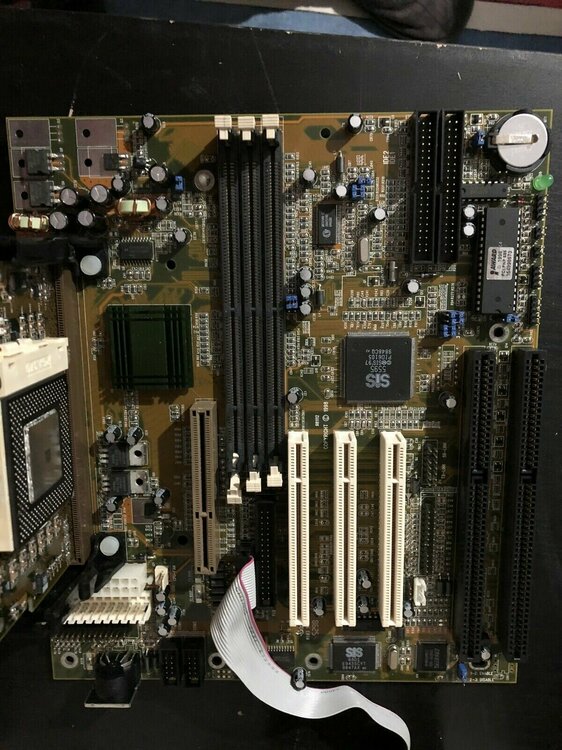 Scheda madre  Celeron.jpg