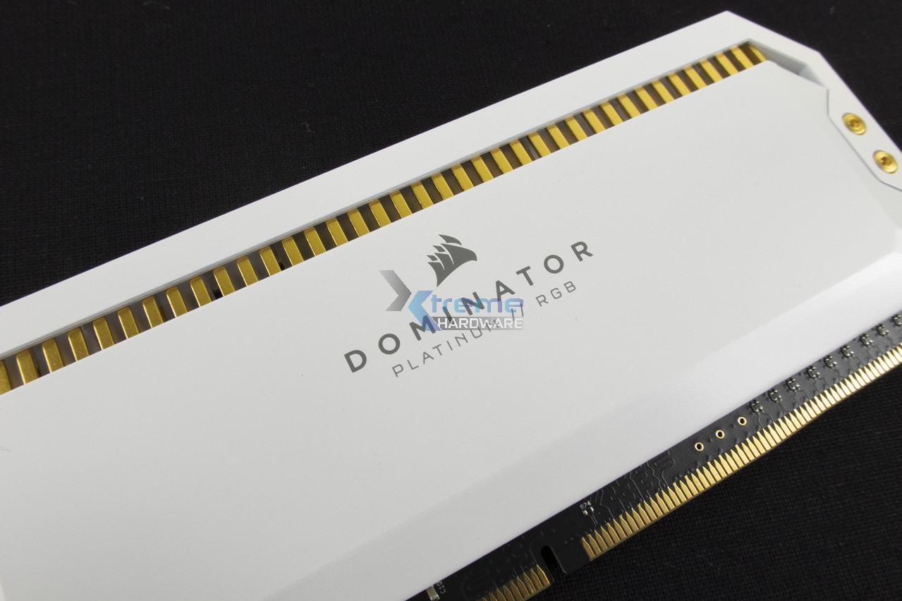 Corsair Dominator Platinum RGB DDR4 3600 7 9523c