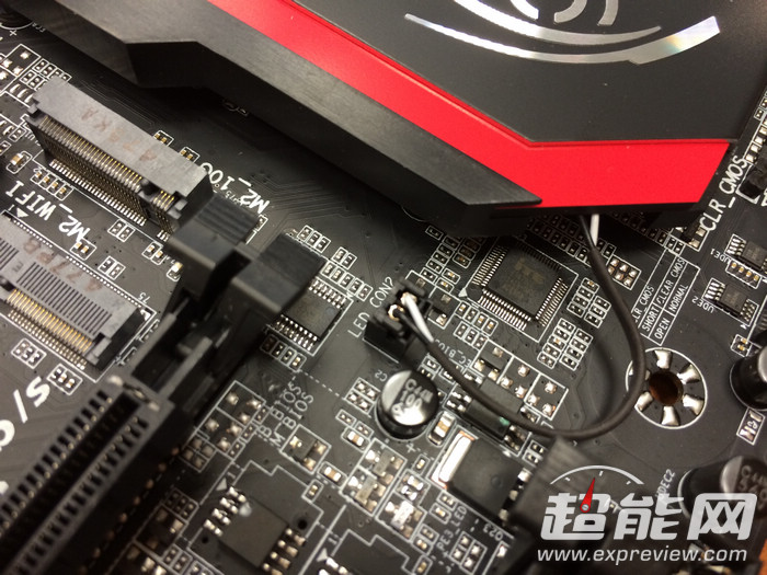 GIGABYTE X99 Gaming 5 05