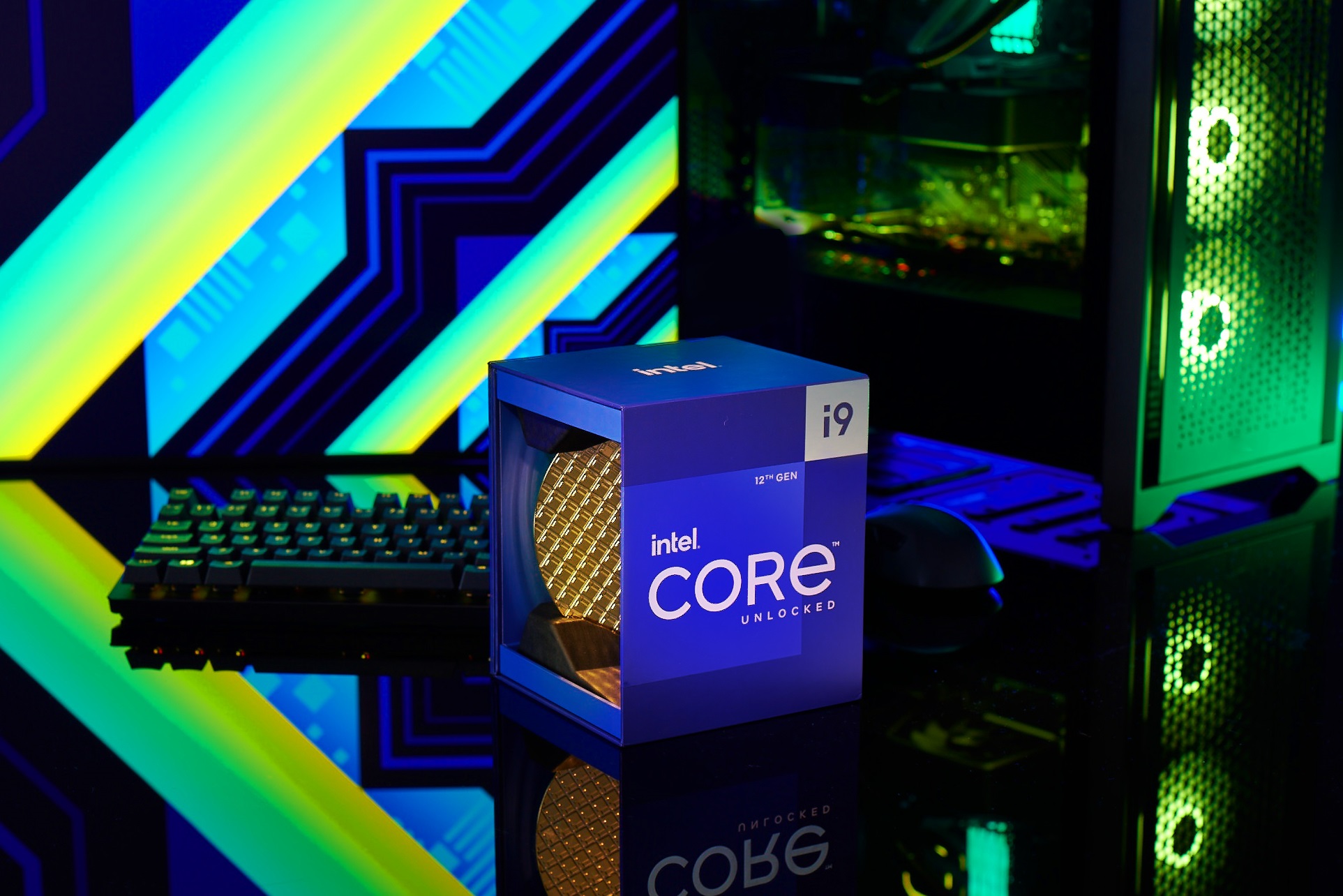 Intel unveiled the 12th Gen Intel Core processor family with the launch of six new unlocked desktop processors, including the world’s best gaming processor, the 12th Gen Intel Core i9-12900K. They were introduced Oct. 27, 2021. (Credit: Intel Corporation)