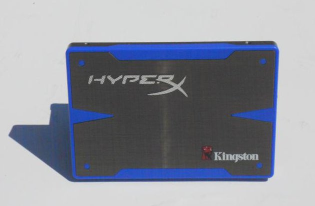 HyperX_SSD800x600