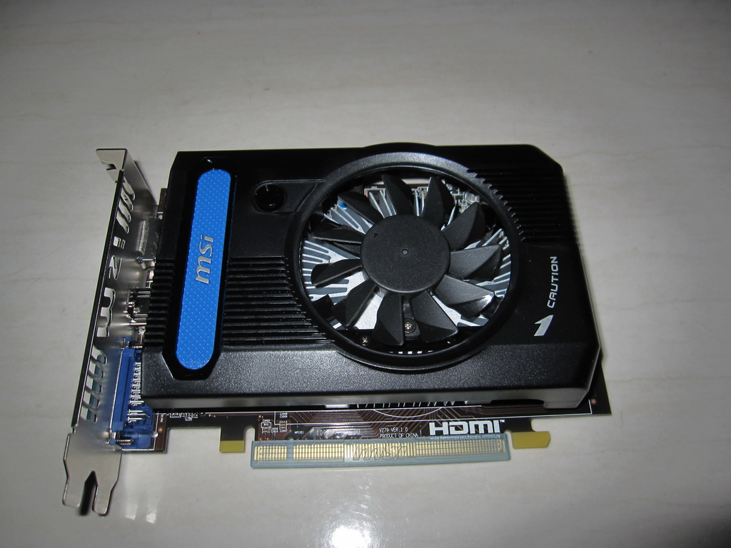 MSI-Radeon-HD-7730-4