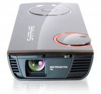 sapphire-mini-projector-101-pico-projector-lens-600x560