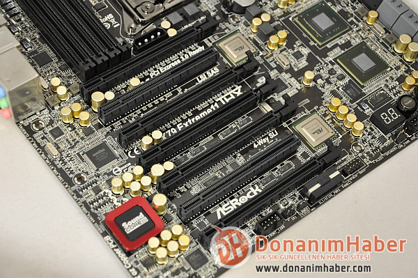 asrockx79extreme11 8 dh fx57